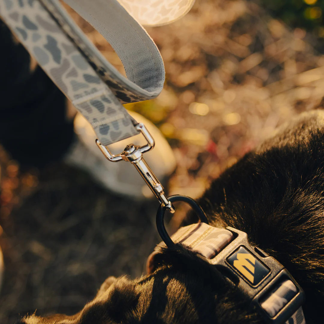 1097-dog-leash-classic-deer-camo-5.webp Dog Leash - Classic Deer Camo