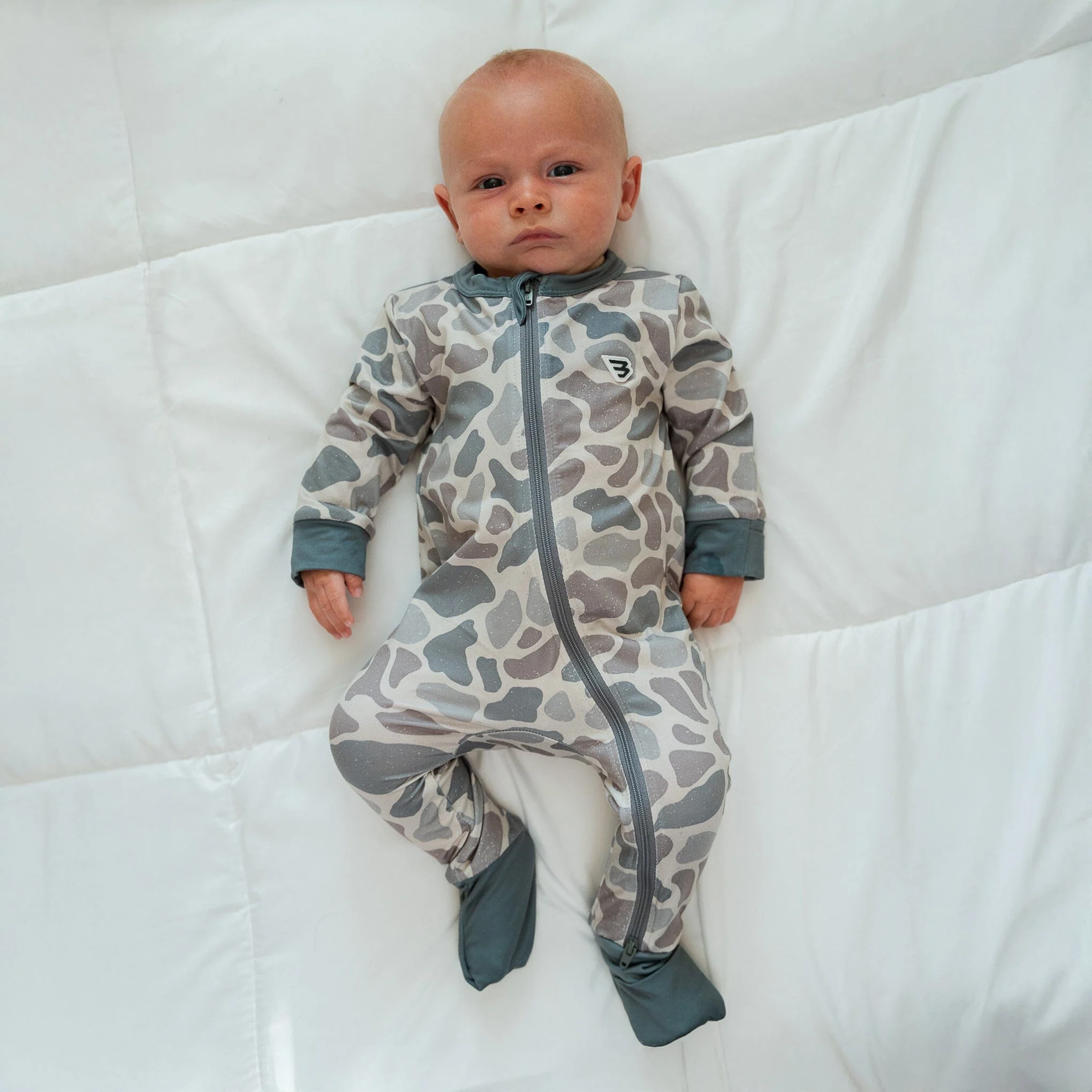 1827-baby-zip-up-classic-deer-camo-5.webp Baby Zip Up - Classic Deer Camo