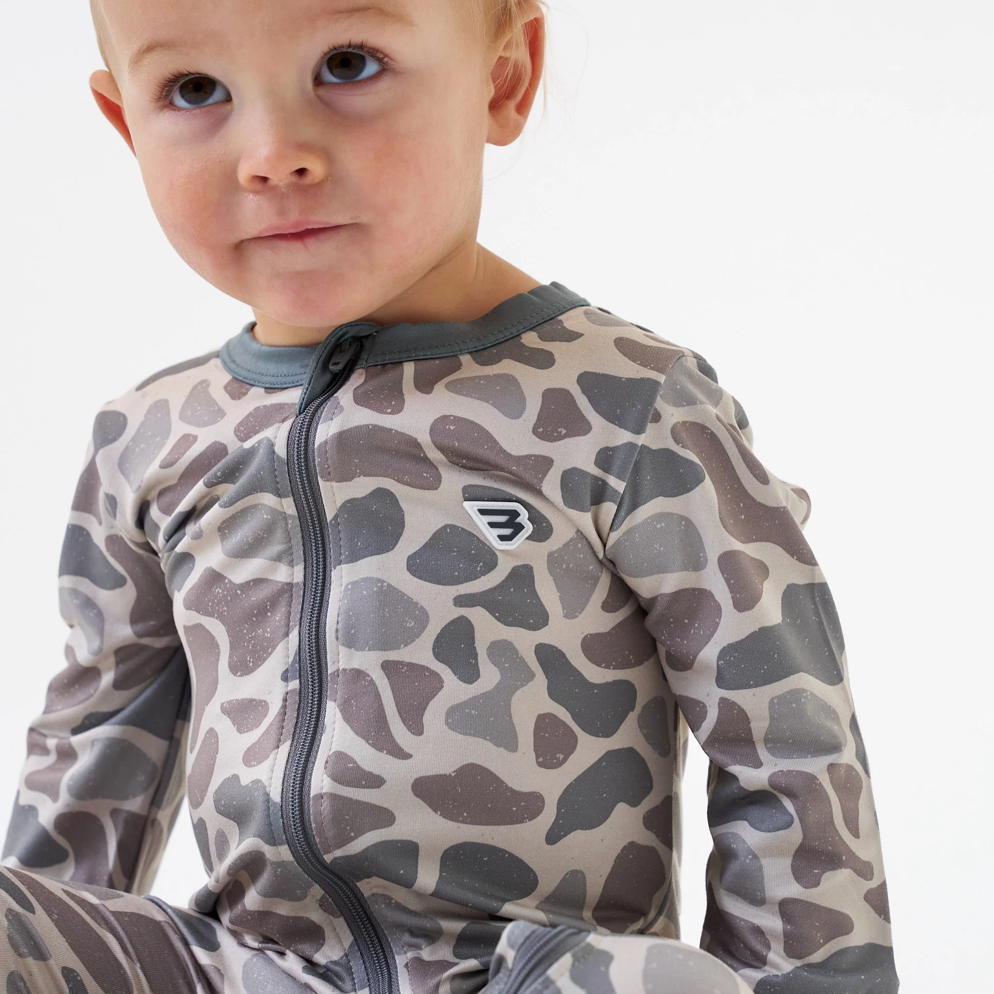 1827-baby-zip-up-classic-deer-camo-6.webp Baby Zip Up - Classic Deer Camo