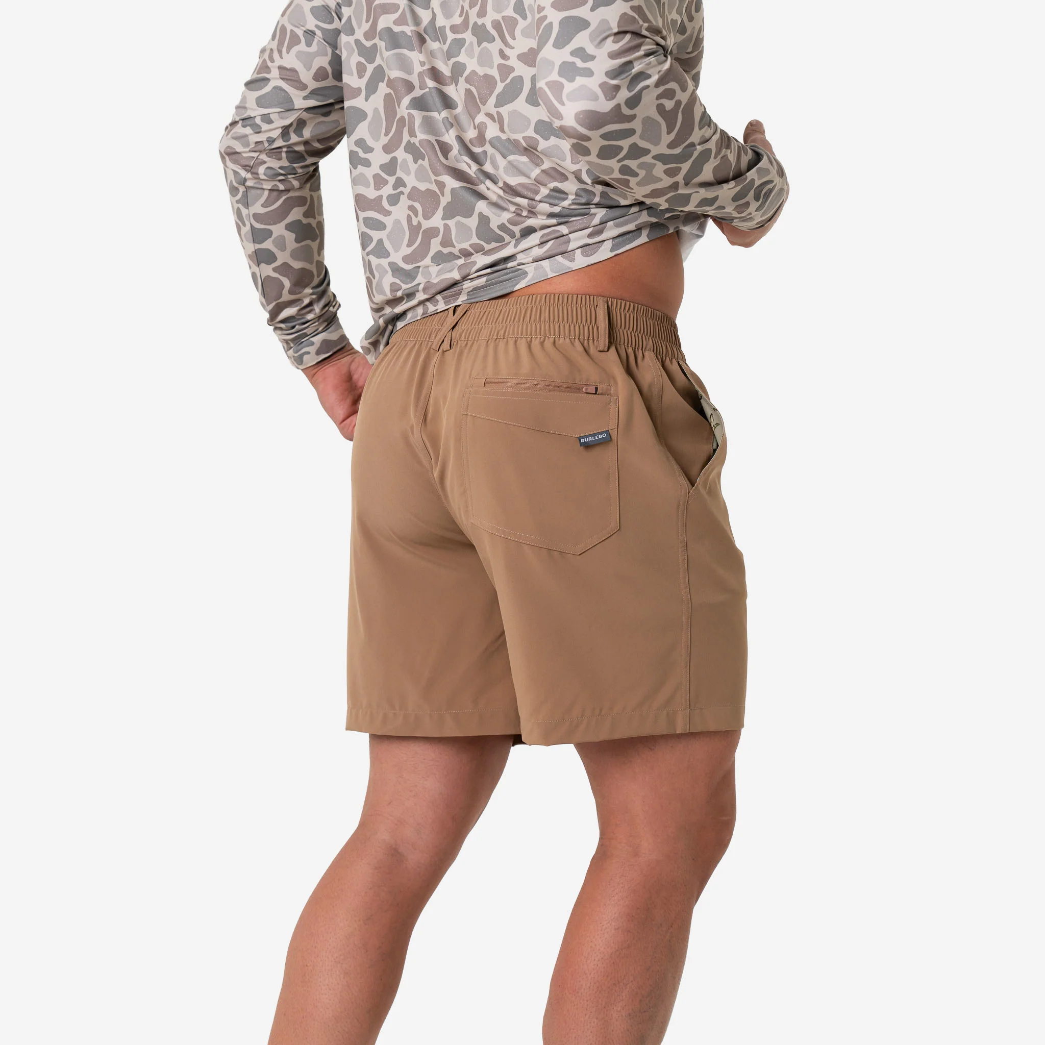 2048-everyday-short-desert-tan-flying-ducks-green-pocket-5.webp Everyday Short - Desert Tan - Flying Ducks Green Pocket