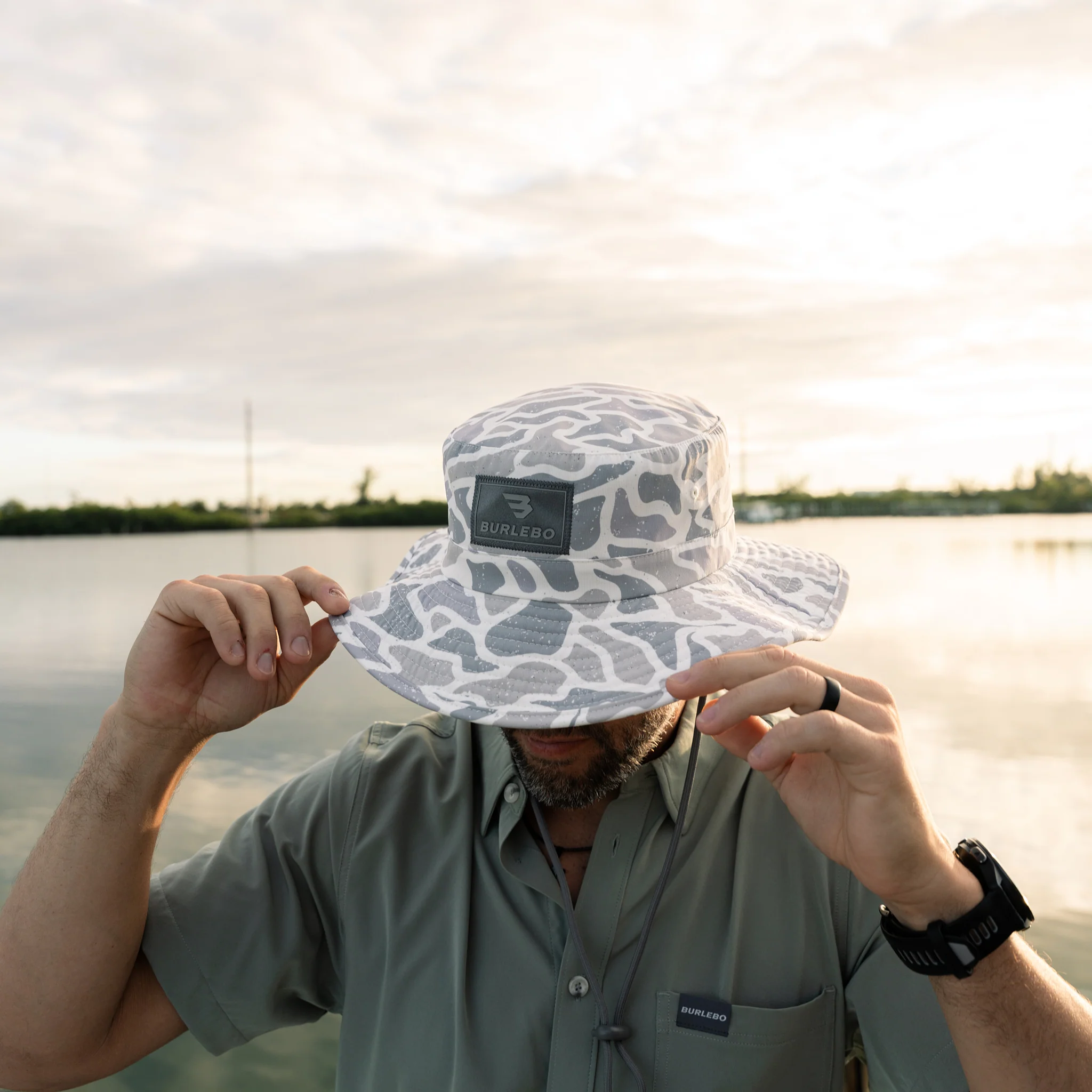266-bucket-hat-white-camo-2.webp Bucket Hat - White Camo