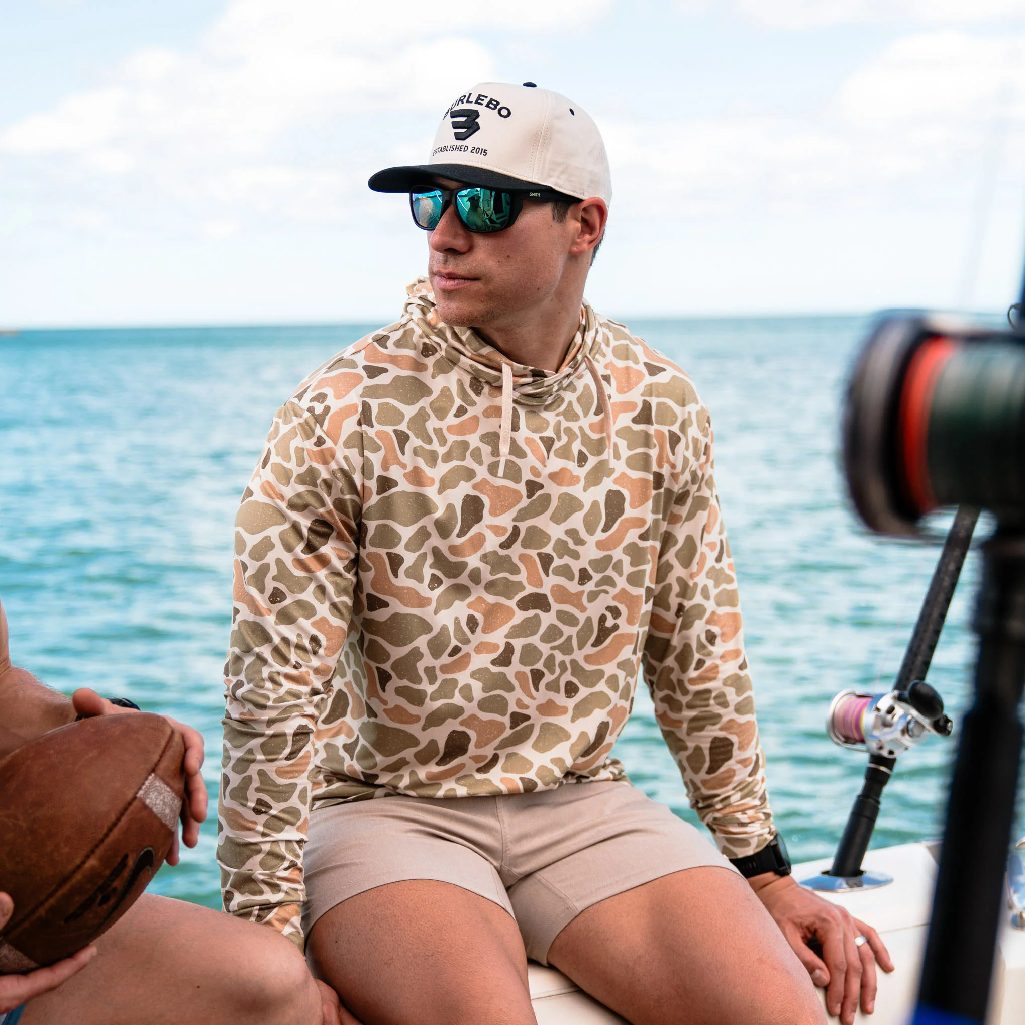 3447-performance-hoodie-venado-camo-5.webp Performance Hoodie - Venado Camo