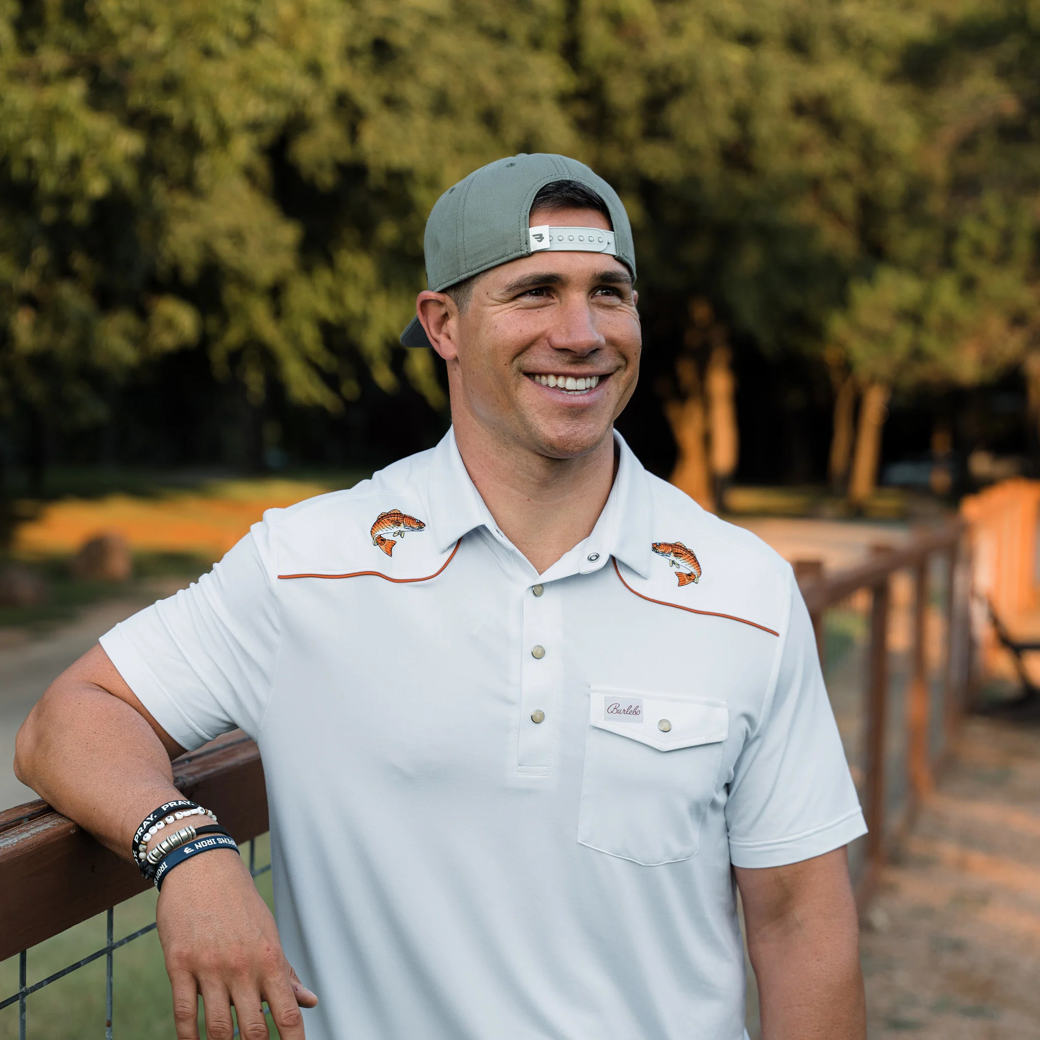Pearl Snap Performance Polo - Redfish - White