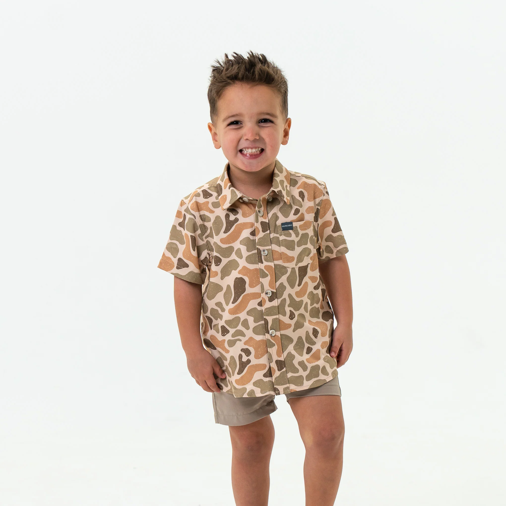 3517-youth-performance-button-up-venado-camo-1.webp Youth Performance Button Up - Venado Camo