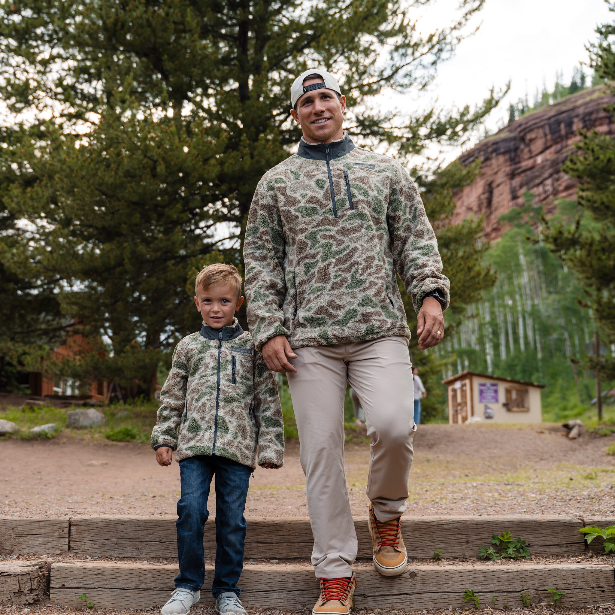 3606-sherpa-quarter-zip-alpine-camo-4.jpg Sherpa - Quarter Zip - Alpine Camo