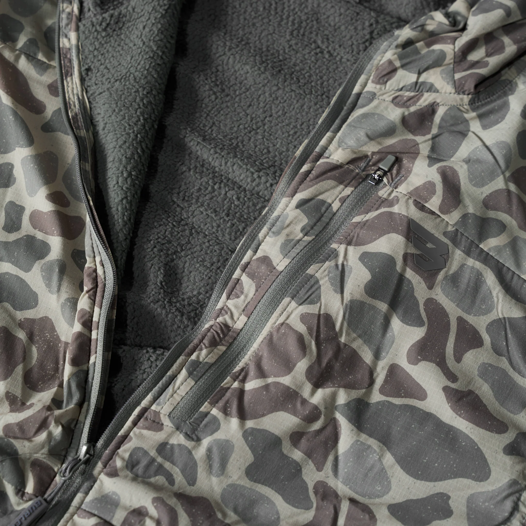 4074-powder-ridge-jacket-classic-deer-camo-3.webp Powder Ridge Jacket - Classic Deer Camo