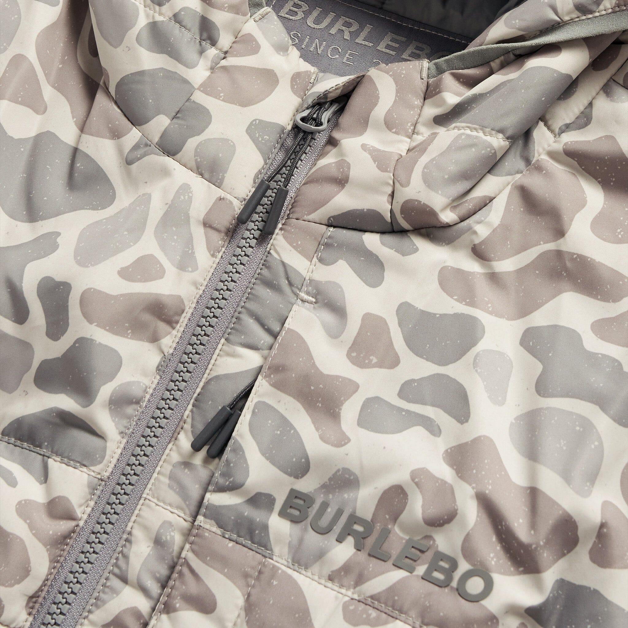 Puffer Jacket - Classic Deer Camo