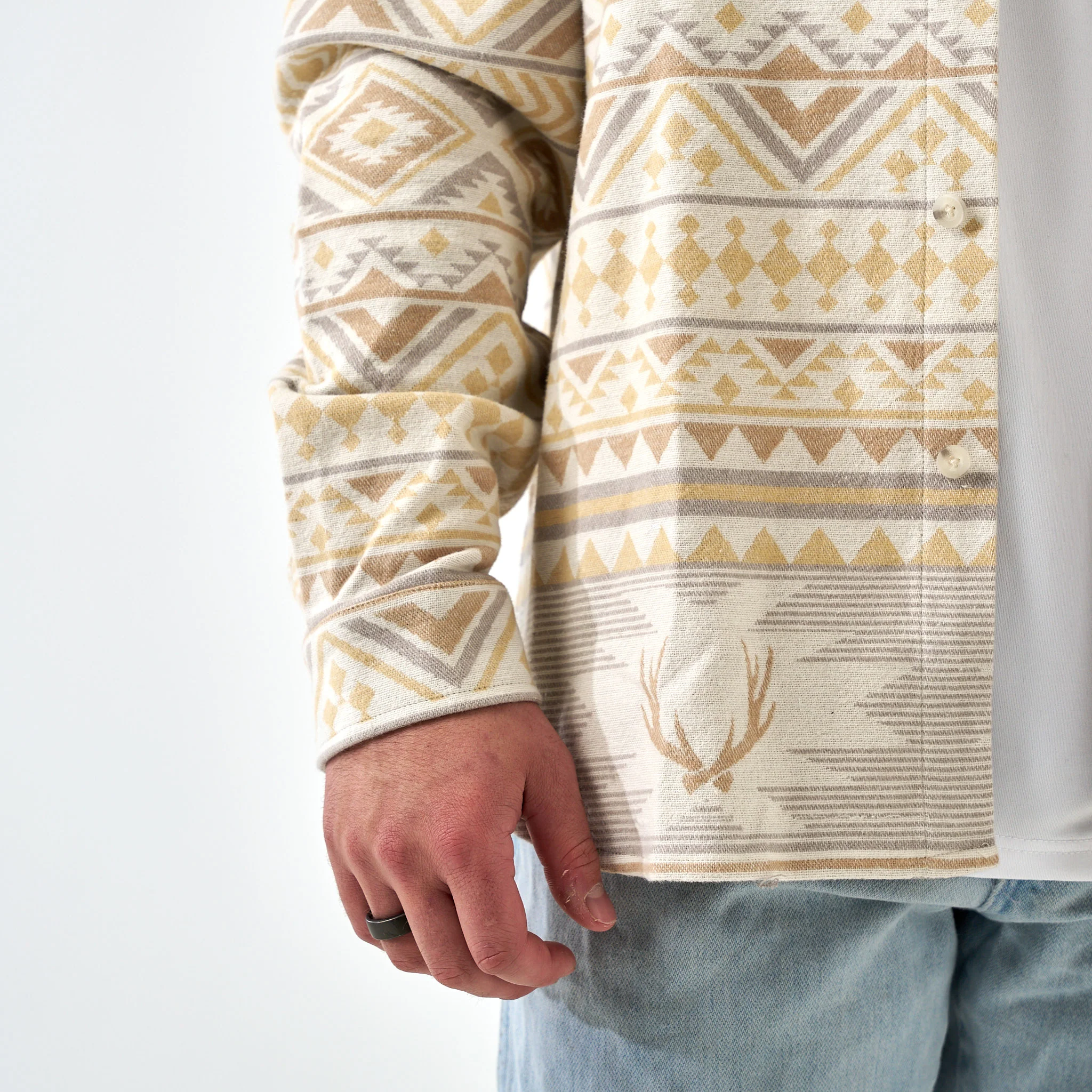 Vintage Heavyweight Flannel - Whitetail Aztec - Cream