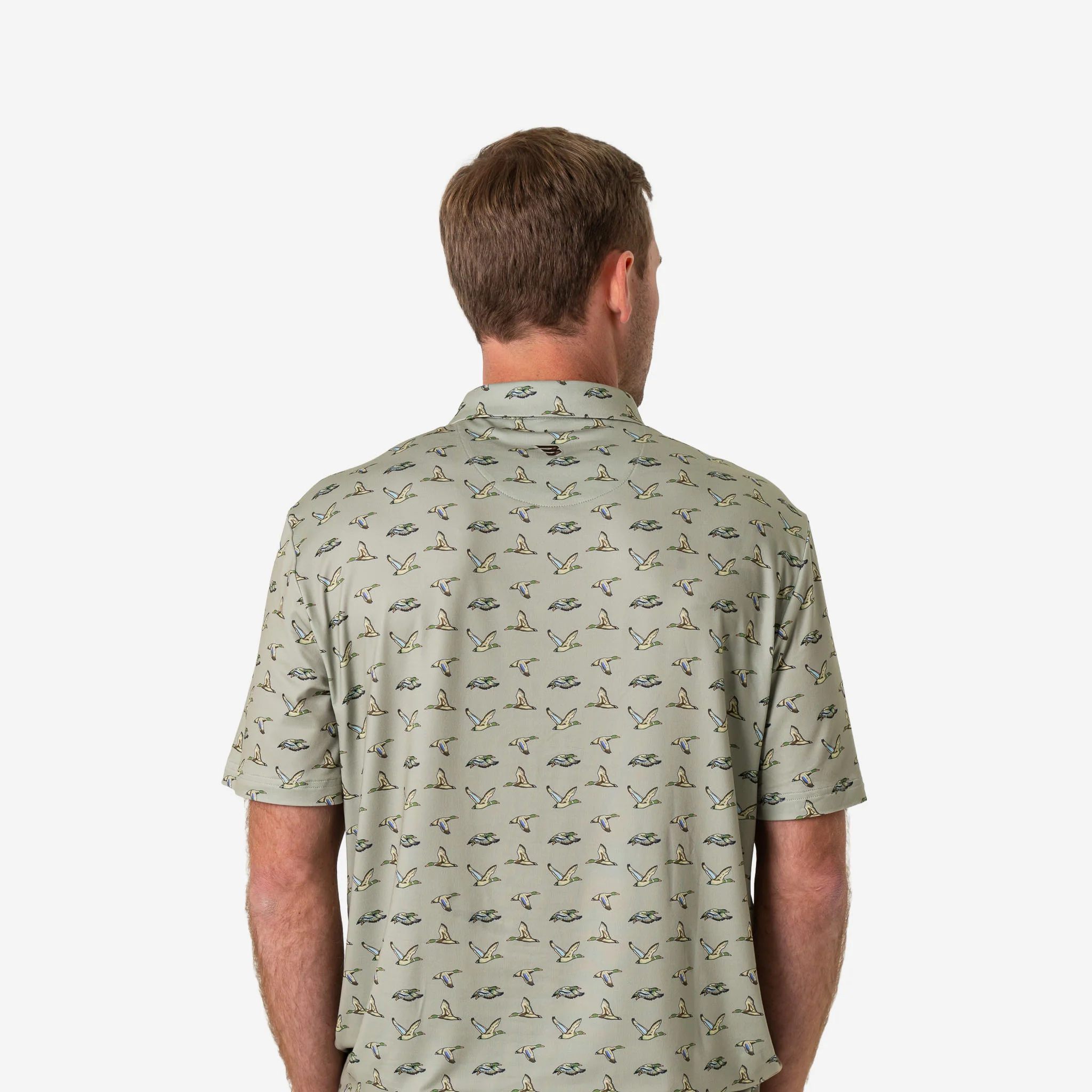 4421-performance-polo-flying-ducks-green-4.webp Performance Polo - Flying Ducks - Green